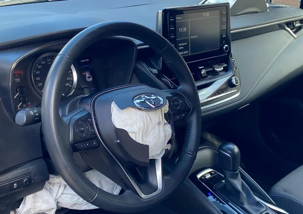 Toyota Corolla cena 38900 przebieg: 53000, rok produkcji 2020 z Hel małe 191